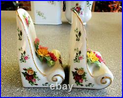 EXTEMELY RARE ROYAL ALBERT Old Country Roses Book Ends with Applied Roses