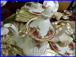 Edles Kaffeeservice Royal Albert Old Country Roses mit Etagere 23teilig