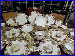 Edles Speiseservice Royal Albert England Old Country Roses mit Suppentassen