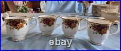 Elegantly Beautiful Royal Albert Old Country Rose (4) Footed Mugs Rare England