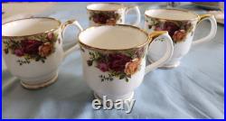 Elegantly Beautiful Royal Albert Old Country Rose (4) Footed Mugs Rare England