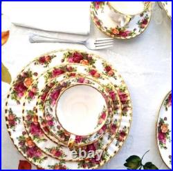 Elegantly Beautiful Royal Albert Old Country Rose Dinnerware Set For 4. Mint