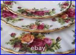 Elegantly Beautiful Royal Albert Old Country Rose Dinnerware Set For 4. Mint
