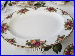 Elegantly Beautiful Royal Albert Old Country Rose Dinnerware Set For 4. Mint