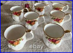 Elegantly Beautiful Royal Albert Old Country Rose Montrose 7 Set
