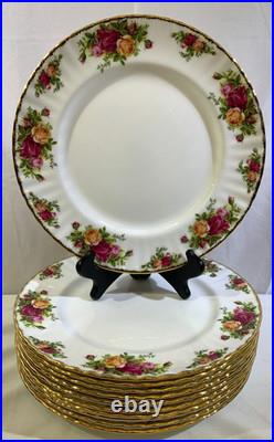 Eleven (11) Royal Albert Old Country Roses 10.5 Dinner Plates Active Pattern