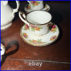 England Royal Albert Old Country Roses Le Petite Tea Set Mini Miniature NOS England Royal Albert Old Country Roses Le Petite Tea Set Mini Miniature NOS
