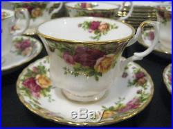 Excellent 44 Pc Set Of Royal Albert Old Country Roses For 8 & More