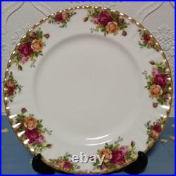 Excellent Royal Albert Old Country Roses 5 piece dinnerware set From Japan