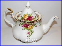 Exquisite Large Royal Albert England Bone China Old Country Roses Tea Pot