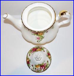 Exquisite Large Royal Albert England Bone China Old Country Roses Tea Pot