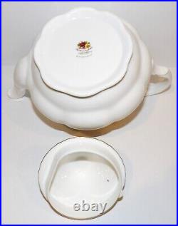 Exquisite Large Royal Albert England Bone China Old Country Roses Tea Pot