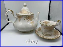 Fabulous Large Old Country Roses GOLD Teapot and Cup Saucer Made England EUC