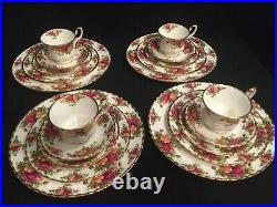 Four Royal Albert OLD COUNTRY ROSES 5-Piece Place Settings 20 Pieces