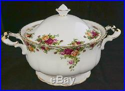 Gorgeous 1962 Royal Albert Bone China Old Country Roses Large Soup Tureen NEW