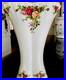 Gorgeous_Royal_Albert_OLD_COUNTRY_ROSES_Vase_9_5_22K_Gold_Hand_Painted_Trim_01_riuq
