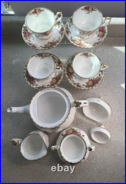 H911 Royal Albert Old Country Roses Tea Set Teapot Sugar Creamer 4 Cups Saucers