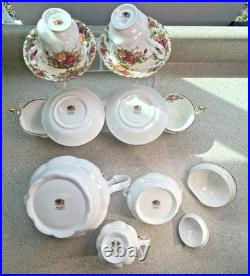 H911 Royal Albert Old Country Roses Tea Set Teapot Sugar Creamer 4 Cups Saucers