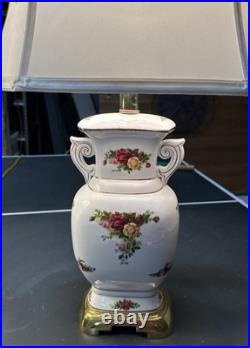 Lamp Old Country Roses Fine English Bone China, Collectors Items With Shade