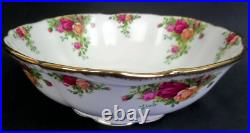 Large Fruit or Serving Bowl Old Country Roses by ROYAL ALBERT 101/8 in. Lovely