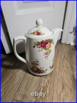 Large Old Country Roses Teapot or Coffee Pot Rare Green Trim Casual Collection Large Old Country Roses Teapot or Coffee Pot Rare Green Trim Casual Collection