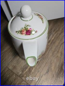 Large Old Country Roses Teapot or Coffee Pot Rare Green Trim Casual Collection Large Old Country Roses Teapot or Coffee Pot Rare Green Trim Casual Collection