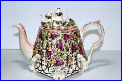 Large Royal Albert Old Country Roses Chintz Teapot Paul Cardew Design RARE