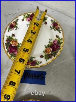 Lot of 32 Royal Albert Old Country Roses Bone China Plates & Egg Tray England