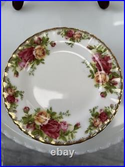 Lot of 6 Royal Albert Old Country Roses 6.25 PLATES 1962 Bone China Lovely