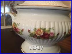 Mint Royal Albert Old Country Roses Covered Soup Vegetable Tureen with Handles