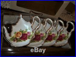 NEW 4 Vintage Royal Albert OLD COUNTRY ROSES TEA BAG HOLDERS -With Original Box