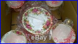 NEW Royal Albert Old Country Roses 16 Pc Bone China Set 1962 Made in England