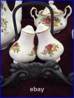 NEW Royal Albert Old Country Roses 3 Piece Tea Set & Salt And Pepper Shakers