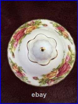 NEW Royal Albert Old Country Roses 3 Piece Tea Set & Salt And Pepper Shakers