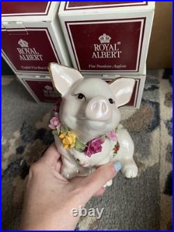 NIB Royal Albert Bone China England Old Country Roses Adorable Piggy Coin Bank