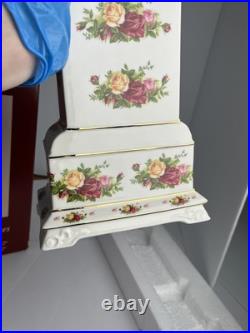 NIB Royal Albert Old Country Roses Grandfather Clock 15 1/2 TESTED & WORKS NIB Royal Albert Old Country Roses Grandfather Clock 15 1/2 TESTED & WORKS