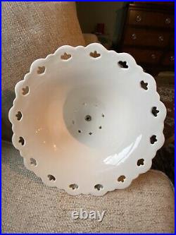 NWT Porcelain Royal Albert Old Country Rose Lamp 16 tall