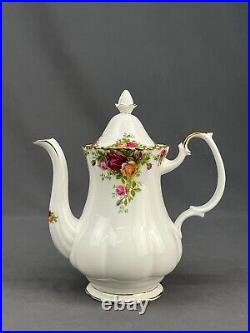 New Royal Albert OLD COUNTRY ROSES 6-Cup Coffee Pot 10 Tall 1962 Mint
