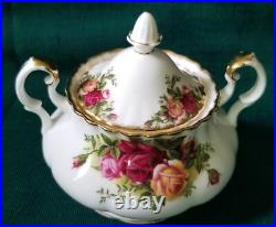 New Royal Albert Old Country Roses Tea Pot Creamer Sugar Bowl 4 Cups & Saucers New Royal Albert Old Country Roses Tea Pot Creamer Sugar Bowl 4 Cups & Saucers