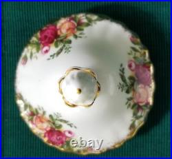 New Royal Albert Old Country Roses Tea Pot Creamer Sugar Bowl 4 Cups & Saucers New Royal Albert Old Country Roses Tea Pot Creamer Sugar Bowl 4 Cups & Saucers
