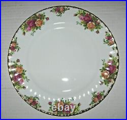New in Box Royal Albert Old Country Roses 4 Place Settings 20 Pcs