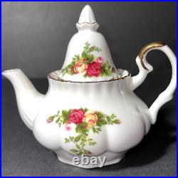 New open box Royal Albert Old Country Roses Le Petite Mini Tea Set 9 pcs 2002 New open box Royal Albert Old Country Roses Le Petite Mini Tea Set 9 pcs 2002
