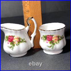 New open box Royal Albert Old Country Roses Le Petite Mini Tea Set 9 pcs 2002 New open box Royal Albert Old Country Roses Le Petite Mini Tea Set 9 pcs 2002