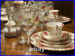 Old Country Rose 40+Piece Place Setting Royal Albert Bone China England
