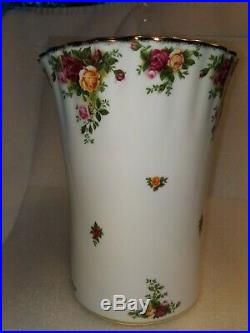 Old Country Rose Waste Basket By Royal Albert Vintage RARE Unique