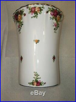 Old Country Rose Waste Basket By Royal Albert Vintage RARE Unique