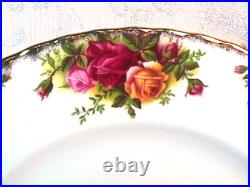 Old Country Roses 20 Piece Place Setting New By Royal Albert Store Old Stock Old Country Roses 20 Piece Place Setting New By Royal Albert Store Old Stock