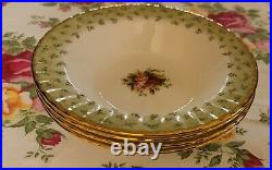 Old Country Roses 4 Rim Soup Green Rim Nwt