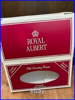 Old Country Roses Classic III Tea/Coffee/Plate Set. Royal Prince Albert