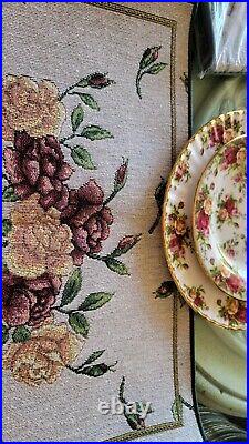 Old Country Roses DESIGN MATCHING Placemats 12. NWT Tapestry style